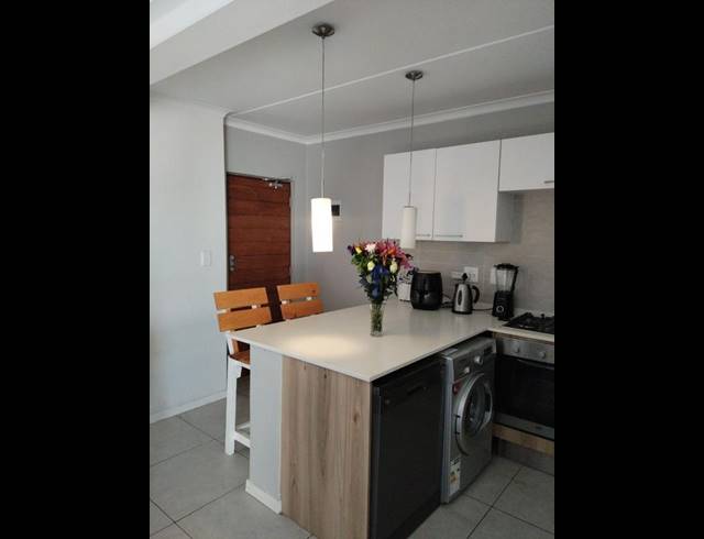 1 BEDROOM APARTMENT FOR SALE IN MODDERFONTEIN